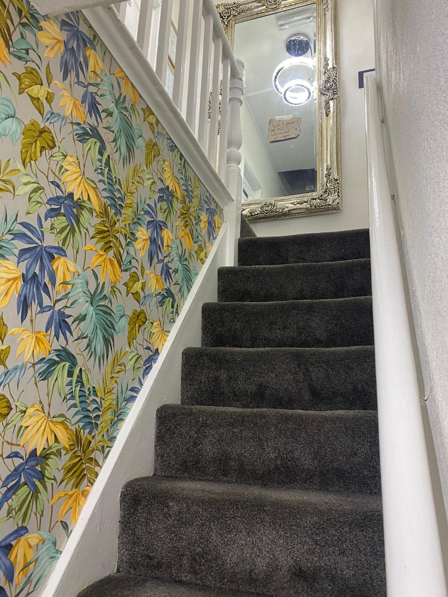 Highfields House - Free Wifi - Free Local Parking 호텔 셰필드 외부 사진
